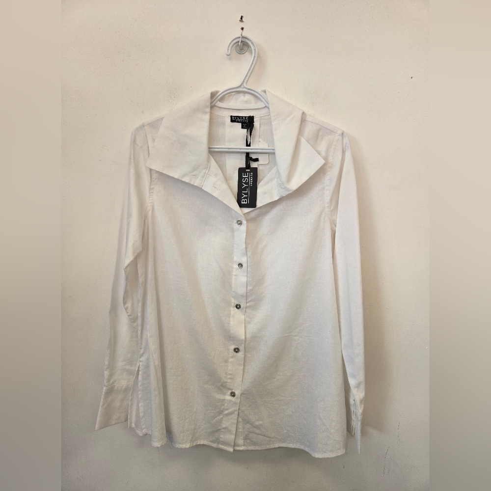 Elegant White Button Down Shirt for Women
